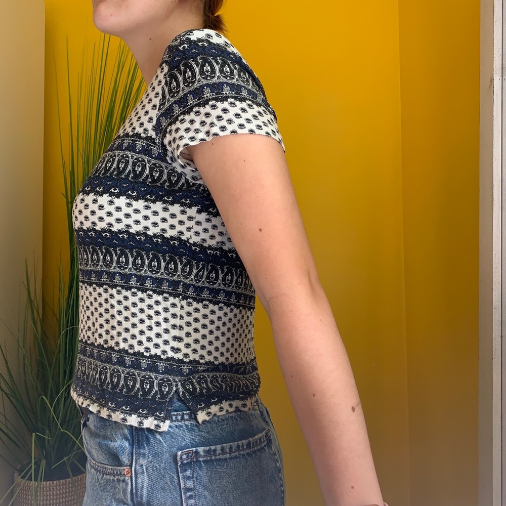 Boho Patterned Tee - Picture 3 of 7